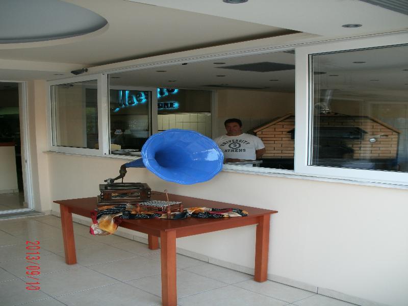 Montes Apartments & Studios Alykanas  Ngoại thất bức ảnh