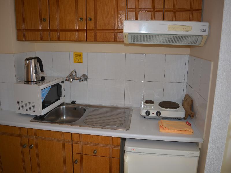 Montes Apartments & Studios Alykanas  Ngoại thất bức ảnh