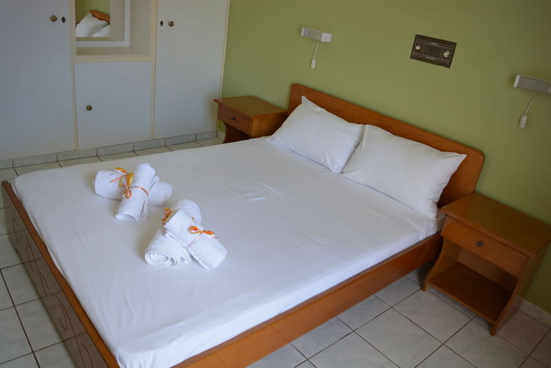 Montes Apartments & Studios Alykanas  Ngoại thất bức ảnh